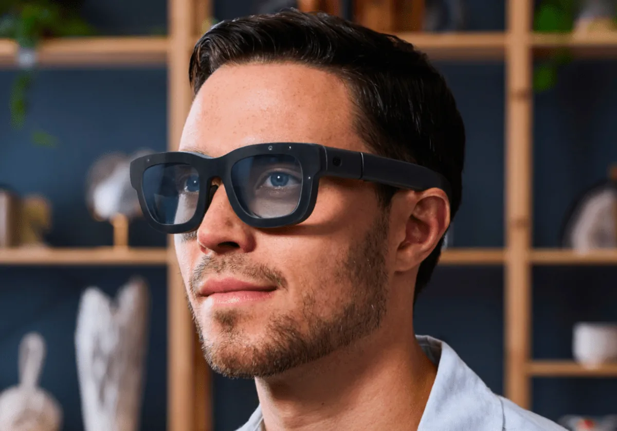 Guy wearing Meta&rsquo;s Orion glasses
