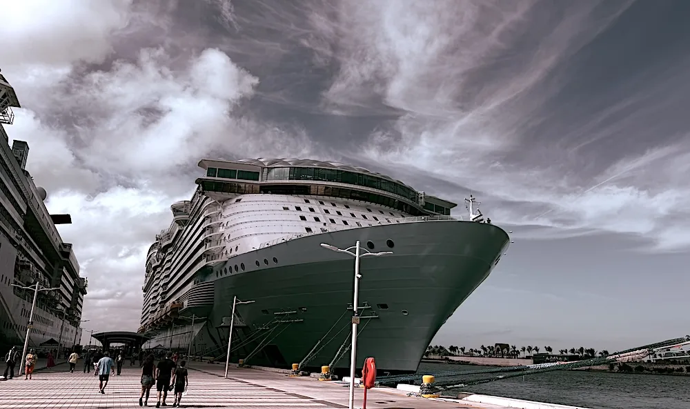 &ldquo;Photo of the Utopia of the Seas, a Royal Caribbean cruise ship&rdquo;